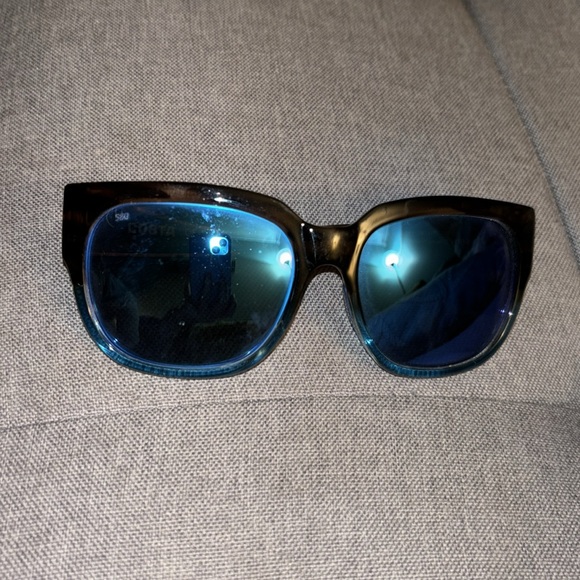 Women’s polarized Costas MAKE ANY OFFER - Picture 5 of 11